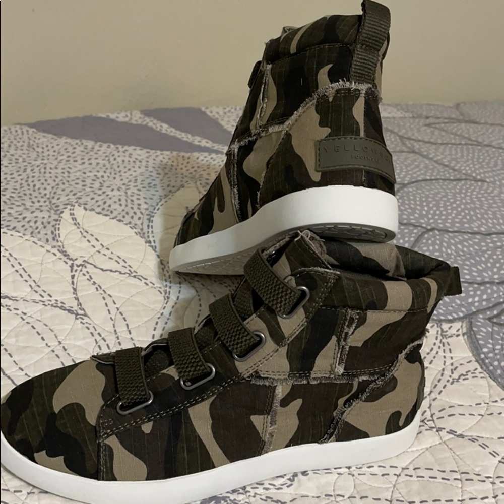 New! Yellow box shoes